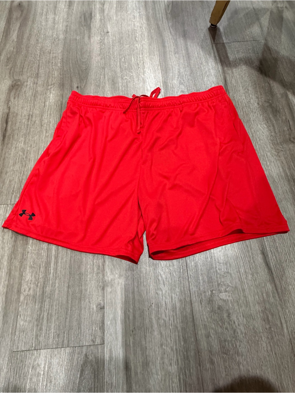 NWT - Under Armour Men's Loose 2XL Performance Tech 7" Shorts - Bright Red